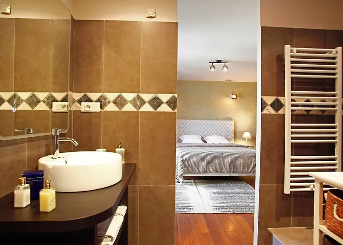 Vue Christophe Colomb 140m2 칼비