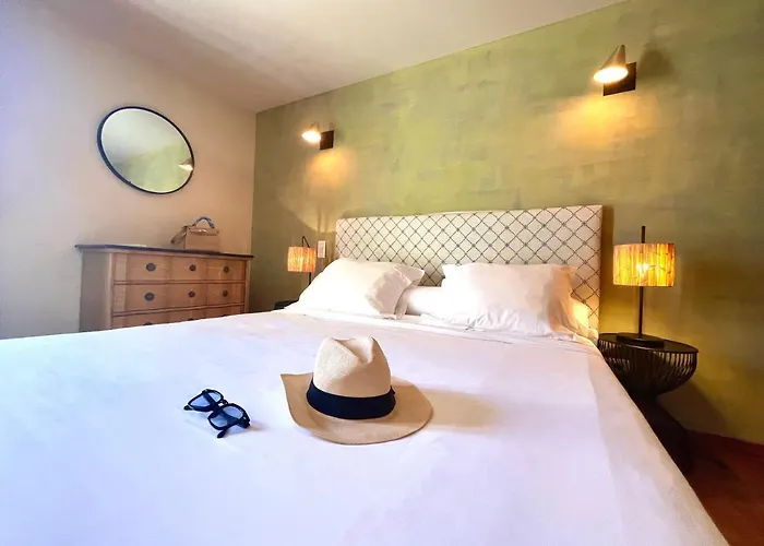 Vue Christophe Colomb 140m2 Appartement *