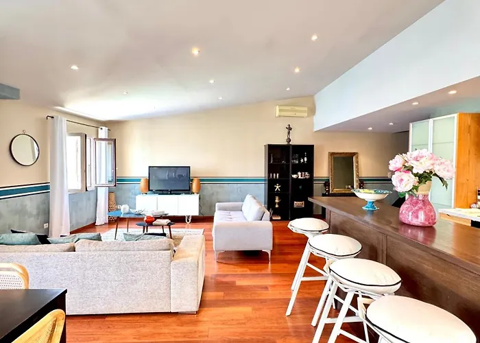 Vue Christophe Colomb 140m2 Appartement